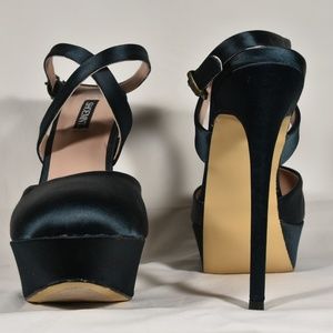 Dark Green Shoemint Heels with Ankle Strap